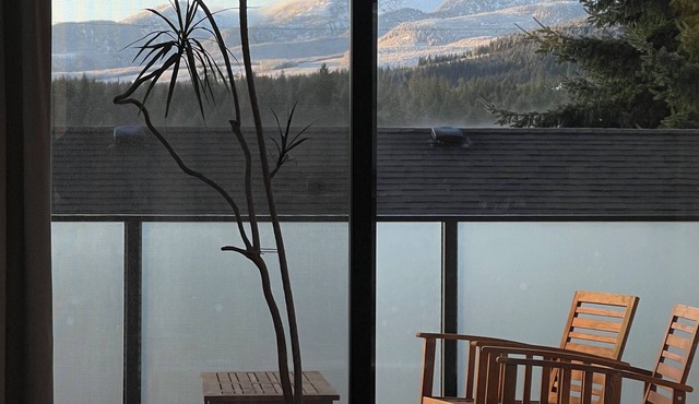 Relax in this Stunning 2 bedroom Guest House in Cumberland