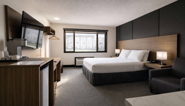 Relaxing Mountain Stay w/Cozy Beds — Easy Access & Parking