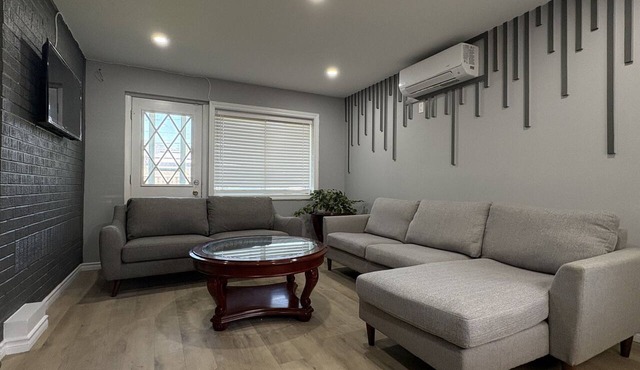 Relaxing stay in Windsor (Ontario) near Ambassador Bridge