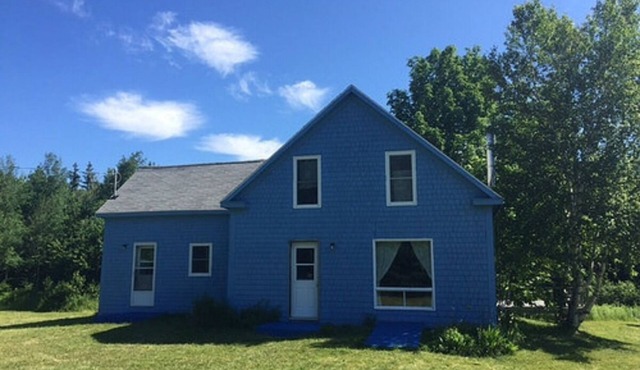 Rent Breton Cove Farmhouse - We are located on the Cabot Trail