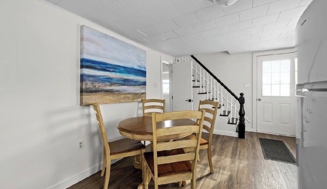 Rustico Shore Cottage