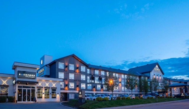 Sandman Signature Prince George Hotel