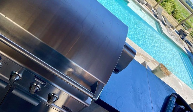 Shack - Private Hot Tub