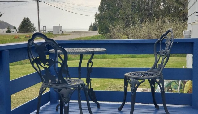Short access to ATV Trail systems! Gorgeous 20min Coastal drive to New River Beach!