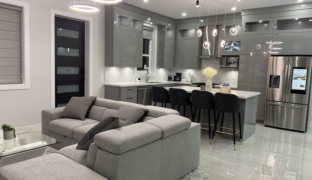 Smart 5-Bed Home with A/C, Fireplace, Garage & Backyard Near Downtown