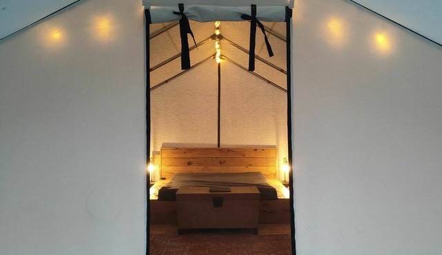 Sorrel Tent | Canvas Tent with Lake Access