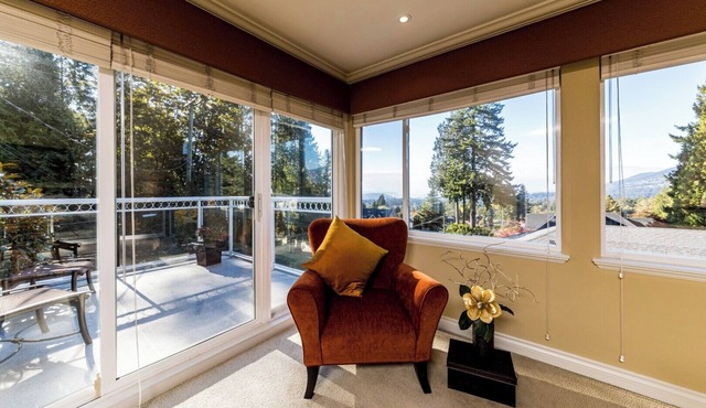 Spacious 7BR Oasis | Ocean View | Near Everything