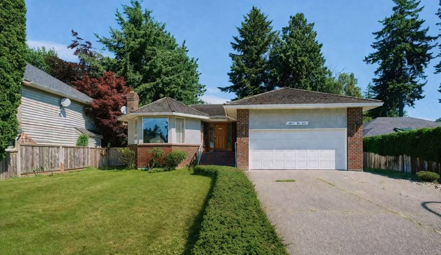 Spacious cozy house near ferry and beach