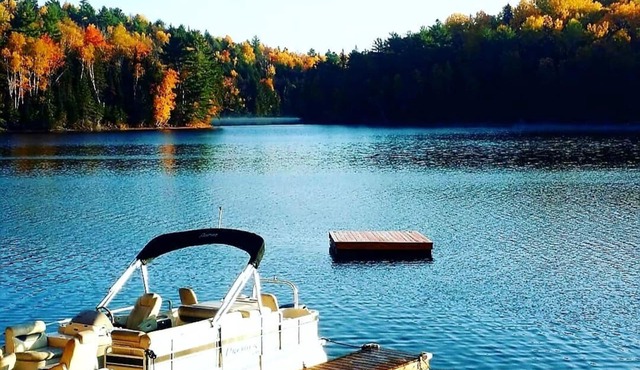 Spacious open concept 3 bedroom cottage on beautiful Baptiste Lake in Bancroft