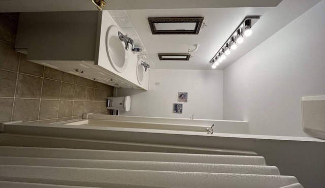 Spacious room and kitchenette