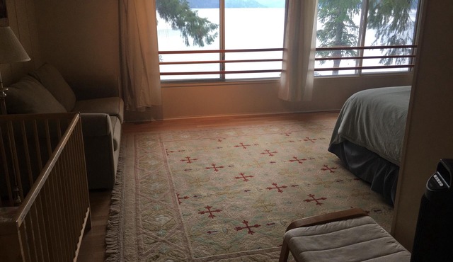 Spectacular Shuswap Water Front Property