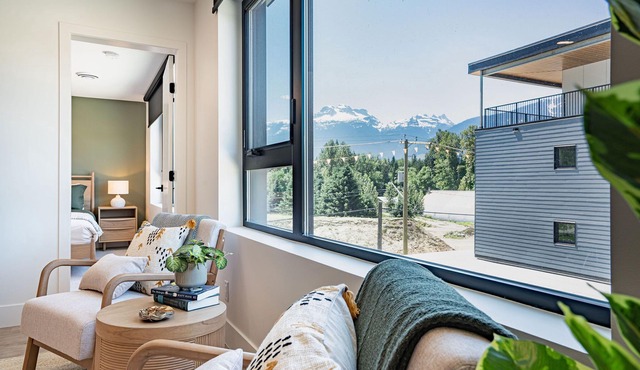 Stoked On Revy - Family Condo in Revelstoke