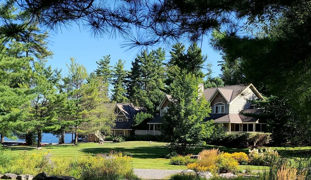 Stunning 3 bedroom cottage on Lake Joseph. Web site is: muskokanonlakejoseph.com