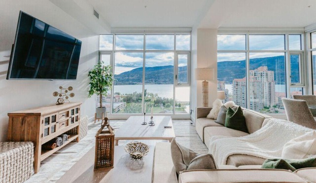 STUNNING LAKEVIEW ✧ 3BR BAYSIDE LUXURY PENTHOUSE✧