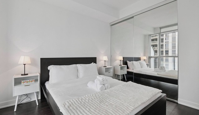 Stylish 1bed1bath Condo | Parking|Pool|Gym
