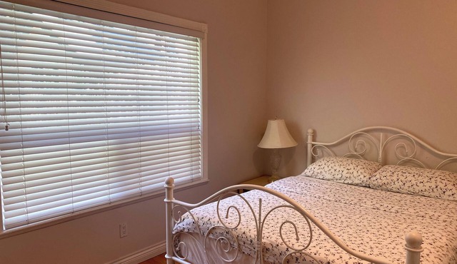 Sunny Home in White Rock Resort