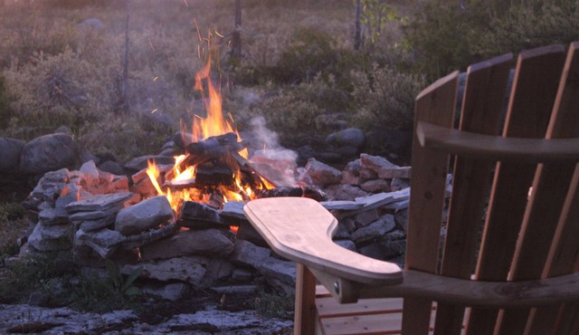 ★Sunset Lakehouse,Hot tub,Waterfront,Wifi,Canoes Kayaks★