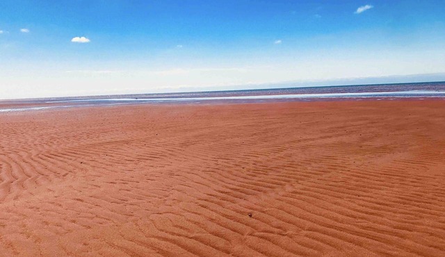 The cottage is perfect for your PEI beach vacation, made for families, sleeps 6.