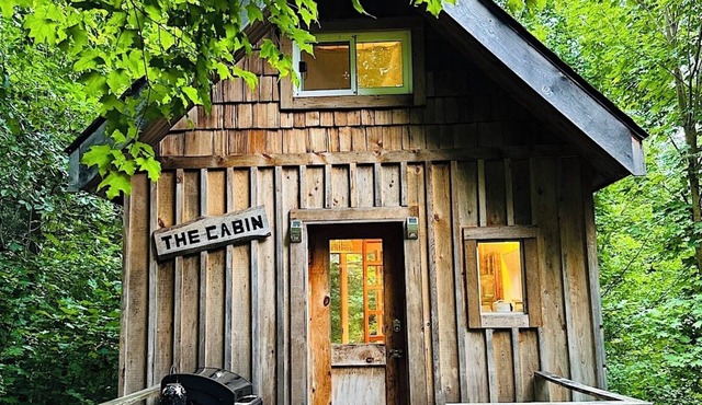 The Cozy Cabin: Shabby Chic & Totally Tranquil