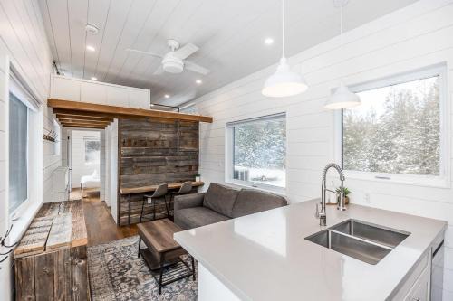 The Hideaway - Tiny House