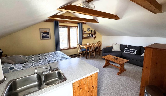 The Loft At The Beach House Southampton