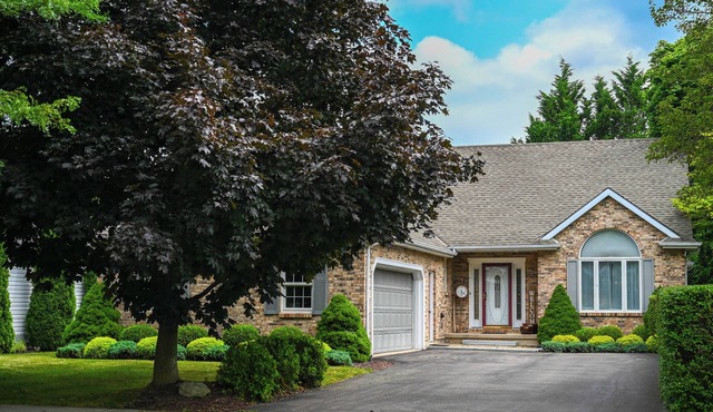 The Maplewood House - Walk to old town Niagara-on-the-Lake