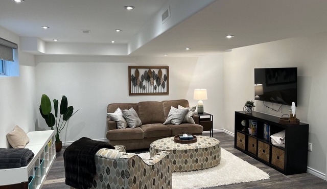 The Oake Room - Modern Convenience