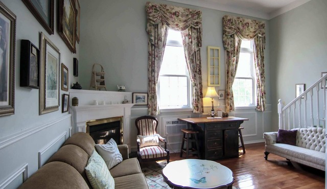 The Royal Suite | The Jypsy Inn