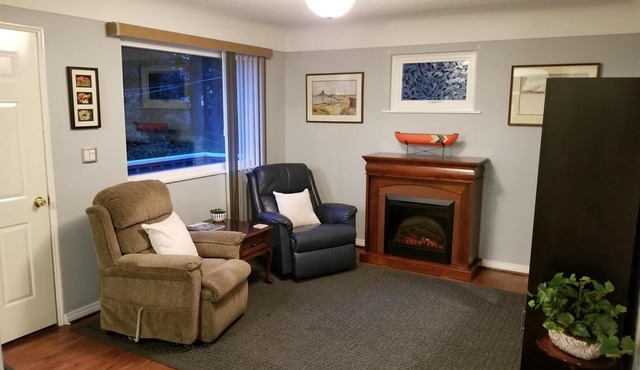 The Suite Spot is a lovely two bedroom suite in a quiet neighborhood