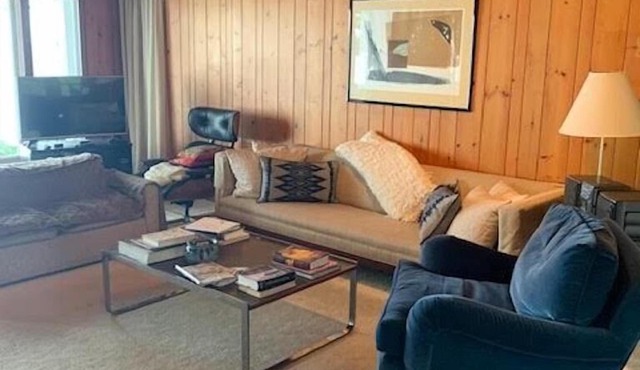 Thunder Bay Lakefront Cottage
