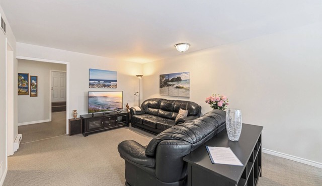 Total Tranquility Apartment in a country setting. Pet friendly