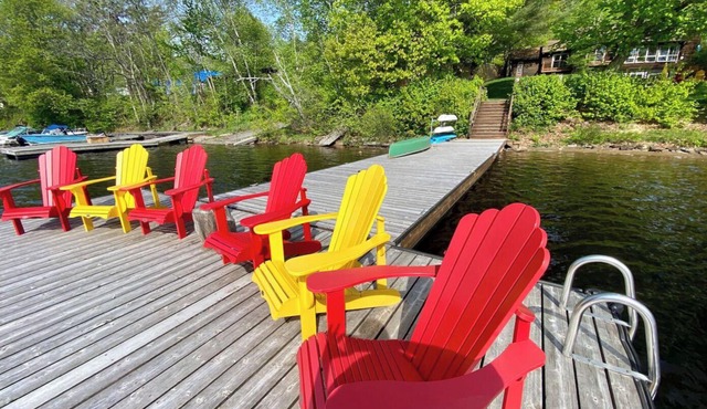 "Trading Bay Cottage" Dorset Ontario(Waterfront)