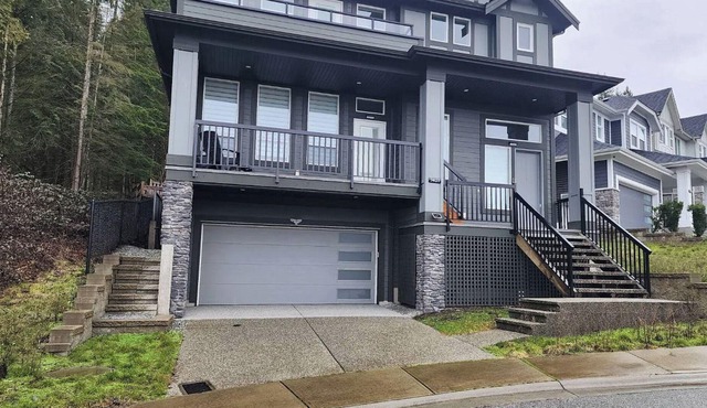 Tranquil Zen Oasis | New Designer Home in Coquitlam | 10 mins to Downtown
