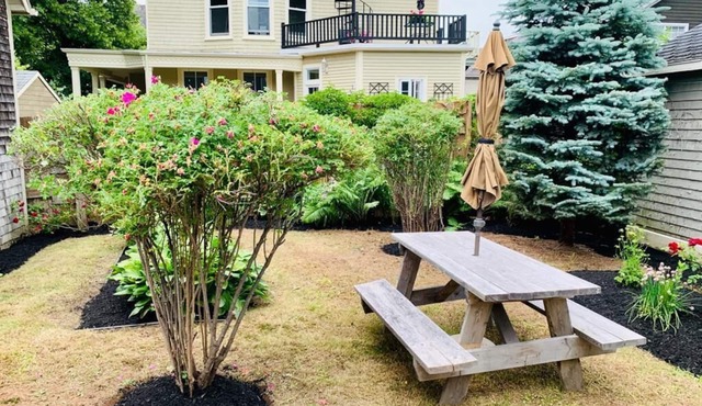 Urban Cottage - in the heart of Charlottetown