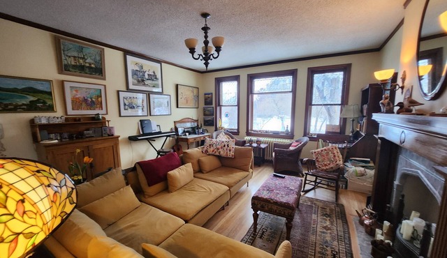 VERY CHIC BASE FOR STAMPEDE, SUMMER MOUNTAIN ADVENTURES .NEED A WRITERS RETREAT? in Calgary