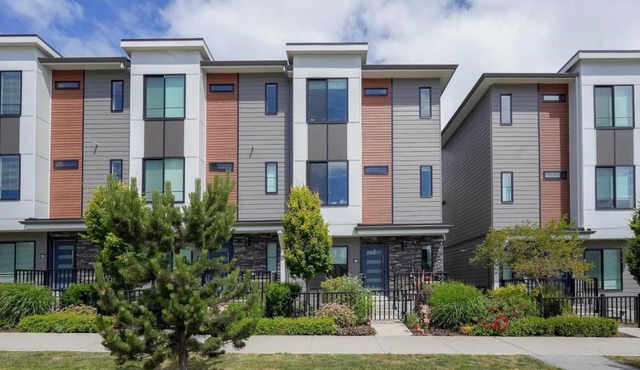 Vibrant South Surrey