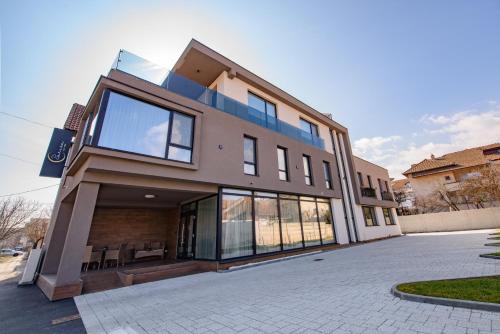 Vila Sarisa in Deva