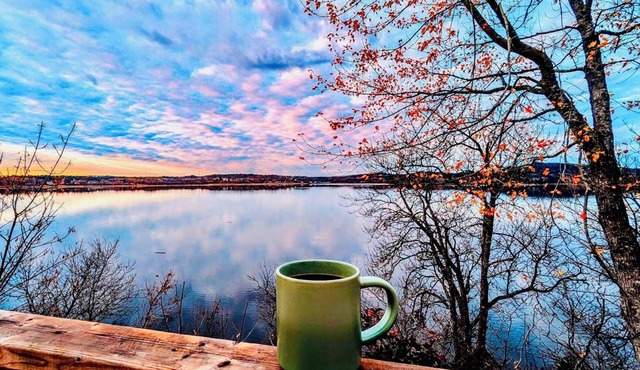 Waterfront Cottage | Steps to Dominion Park Beach & minutes to Uptown Saint John