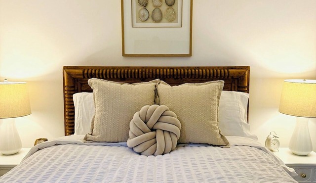 West Kelowna Wine Country Suite – Private Driveway & Spacious Luxury Stay