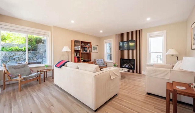 WestCoast Garden Suite | 1 Bedroom | Private | Quiet | Central | Modern