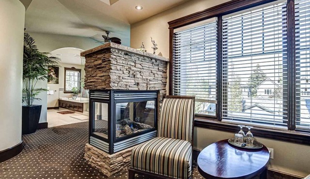 Westmount River Inn