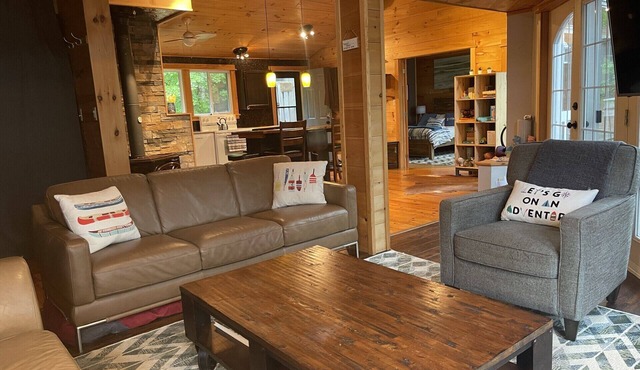 Whispering Pines Cottage