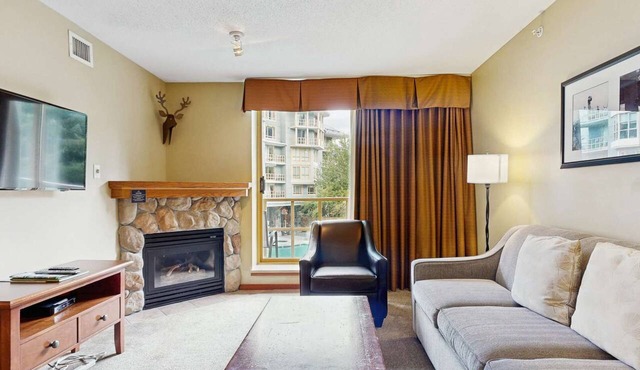 Whistler - Cascade Lodge 220