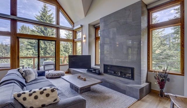 Whistler Luxury Family Home