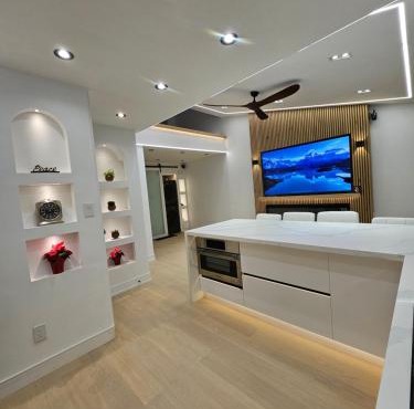 Yolo guest house