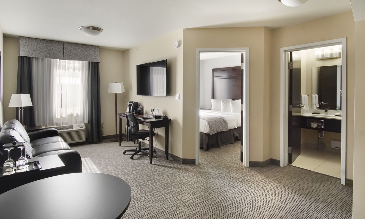 Blairmore Hotel | The Kanata by BCMInns Blairmore