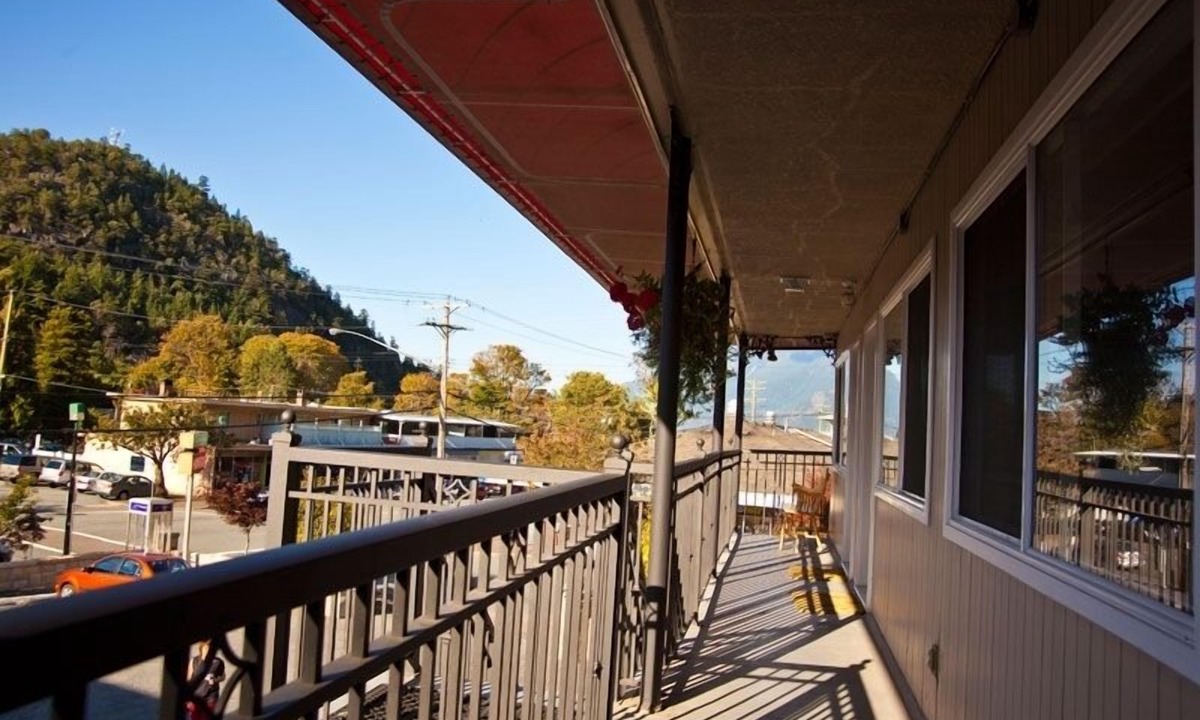 Horseshoe Bay Hotel | Horseshoe Bay Motel