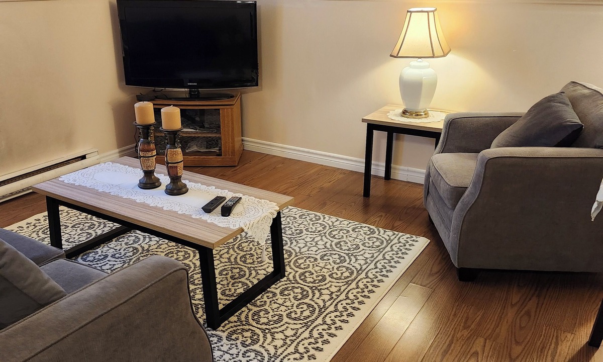 Grand Falls - Windsor Apartment | Cozy 2 bedroom apartment with WiFi, parking, washer and dryer & comfortable beds