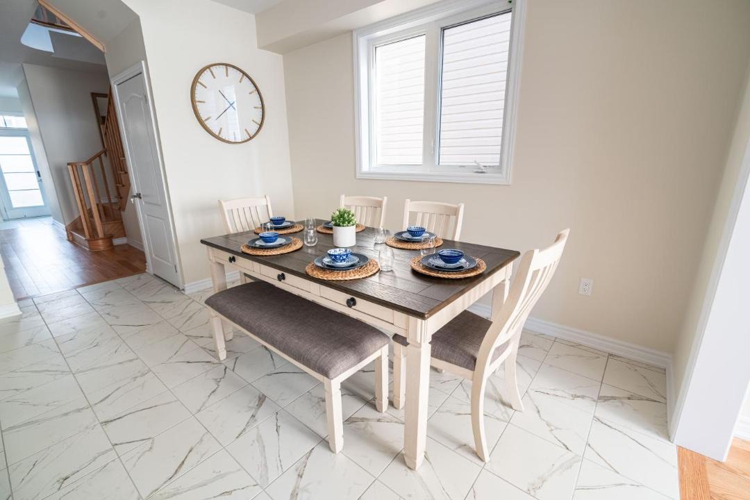 Thorold House | BRAND NEW home minutes from Niagara Falls.
