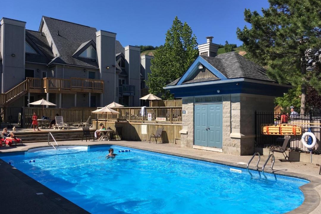 Craigleith Apartment | Blue Mountain Hideaway at North Creek Resort